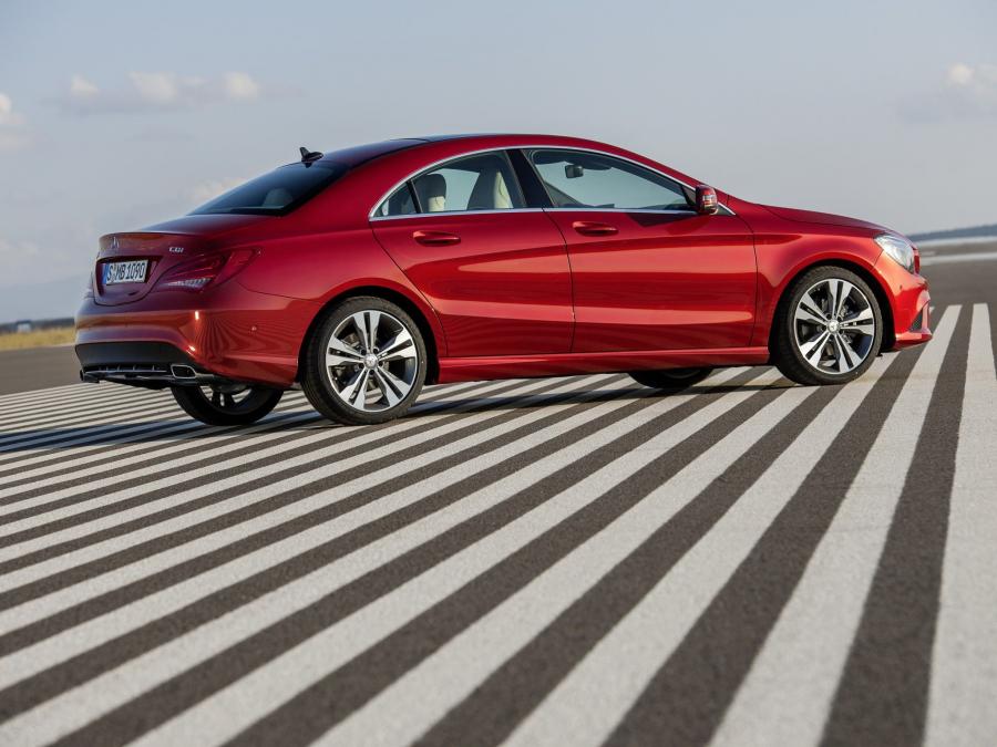 Mercedes-Benz CLA220 CDI 2013 года  (фото 32 из 43)